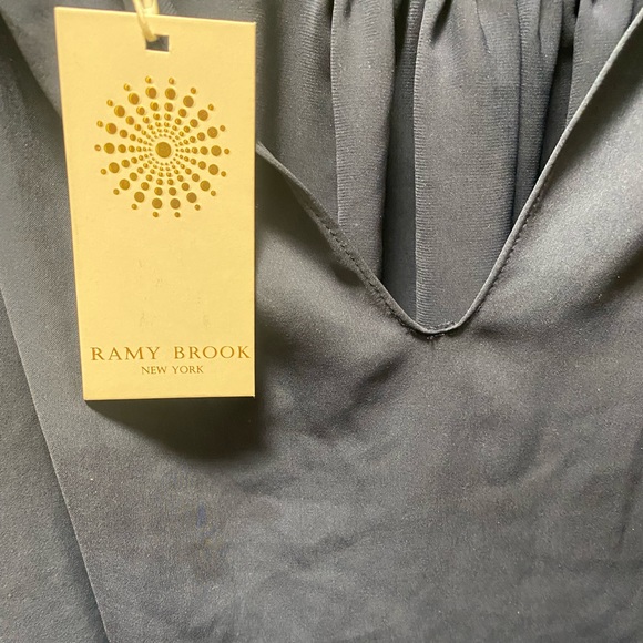 Ramy brook. Navy colour. Medium - Picture 4 of 5